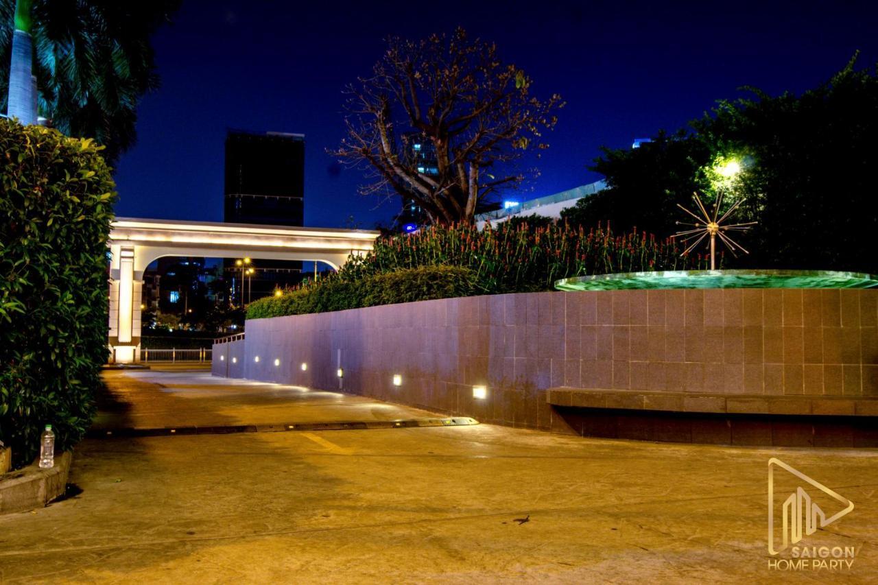 Icon 56 - Free Rooftop Pool Gym 6 Near Ben Thanh Market ホーチミン市 エクステリア 写真